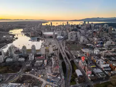 801 221 Union Street, Vancouver, BC