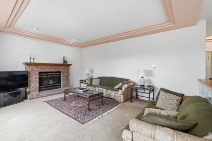 8 Greystone Place, Port Moody, BC