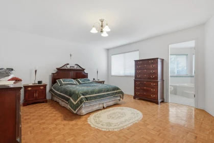 Laundry Room Photo of 8 Greystone Place, Port Moody, BC