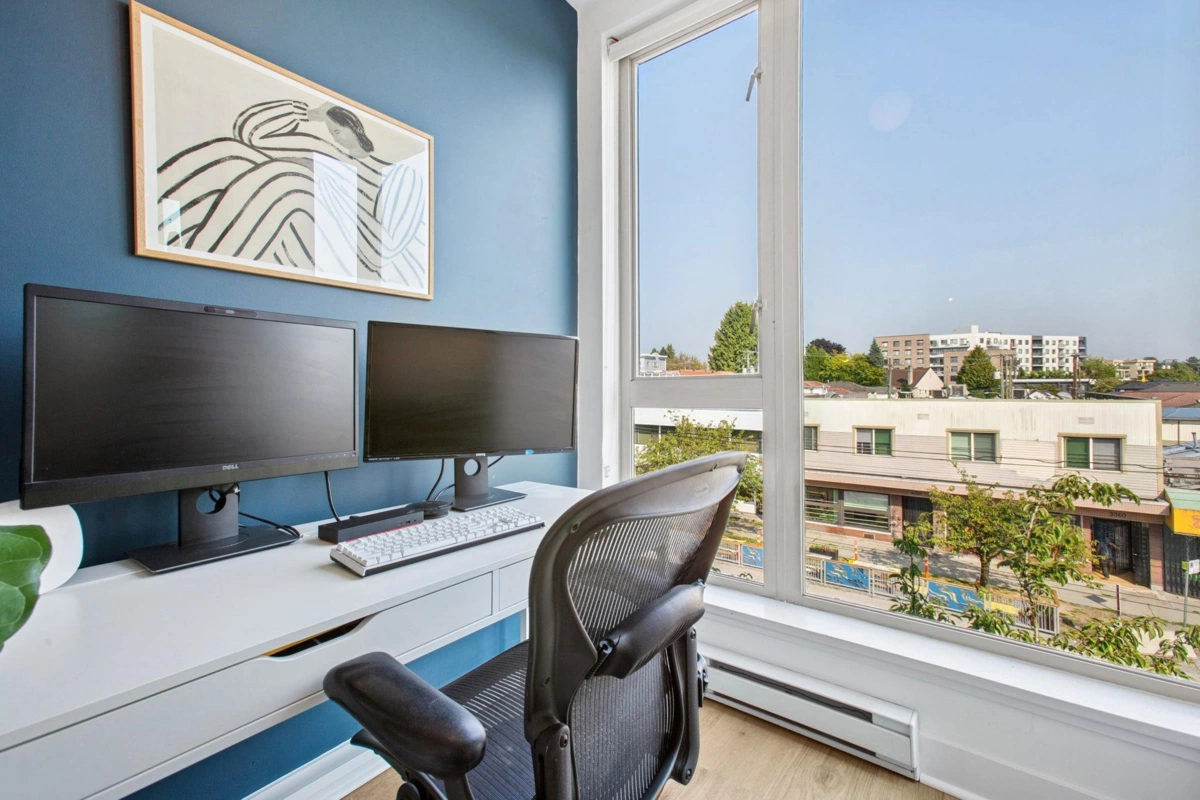 Walk-In Closet Photo of 308 688 E 17th Avenue, Vancouver, BC