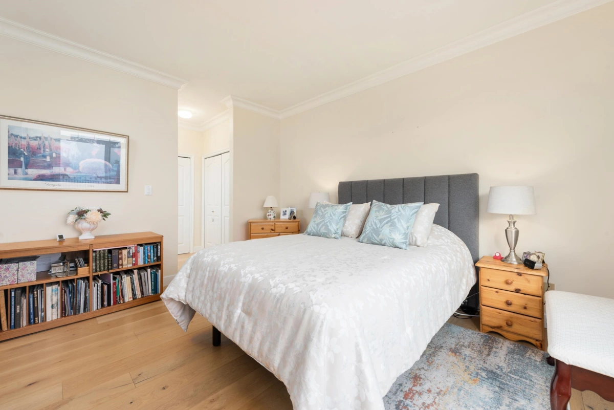 Guest Bathroom Photo of 402 1300 Hunter Road, Delta, BC