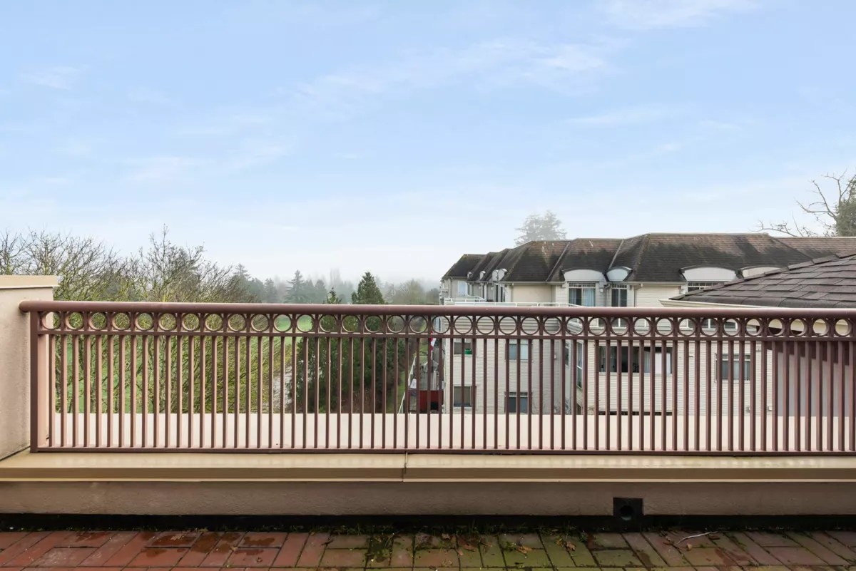 Laundry Room Photo of 402 1300 Hunter Road, Delta, BC
