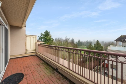 Entry Foyer Photo of 402 1300 Hunter Road, Delta, BC