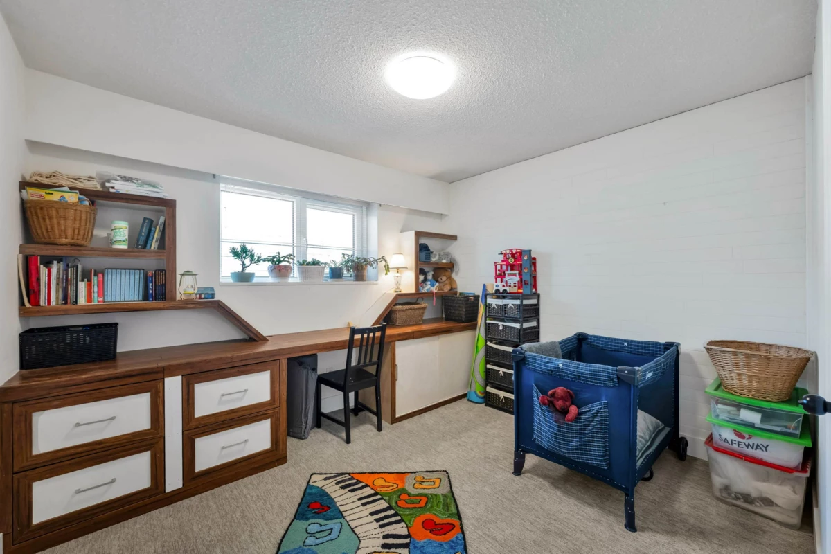 Basement Recreation Room Photo of 5190 Westminster Avenue, Delta, BC