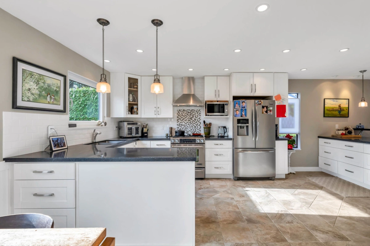 Breakfast Nook Photo of 5190 Westminster Avenue, Delta, BC