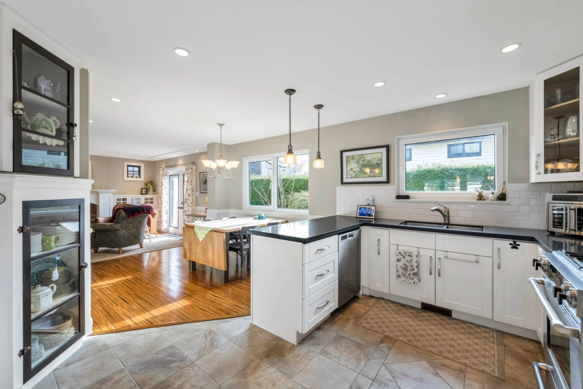 Kitchen Island Photo of 5190 Westminster Avenue, Delta, BC