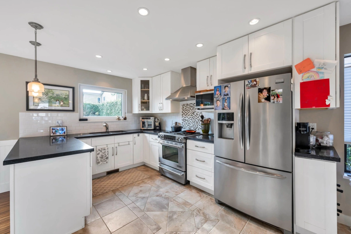 Kitchen Photo of 5190 Westminster Avenue, Delta, BC