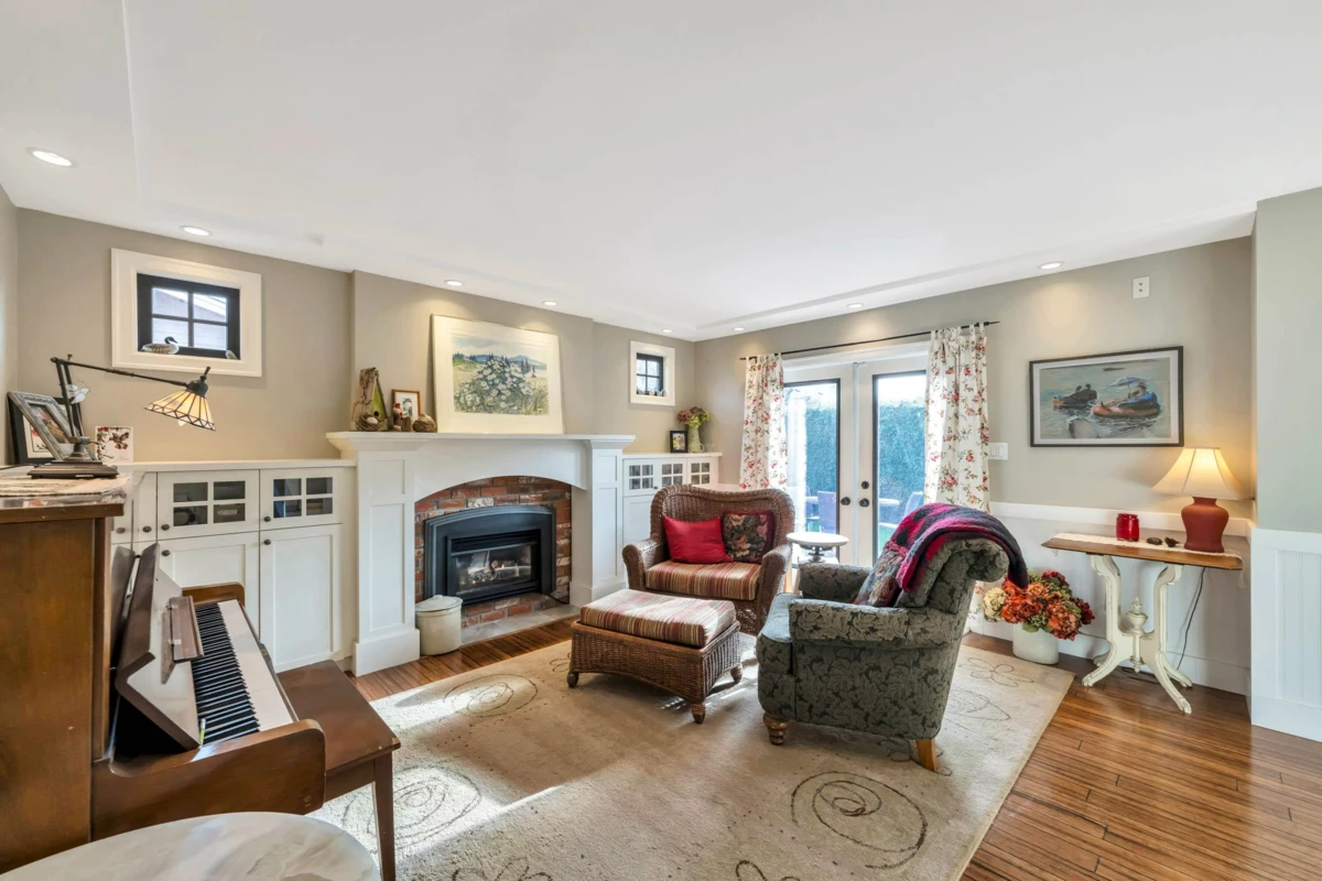 Primary Bathroom Photo of 5190 Westminster Avenue, Delta, BC