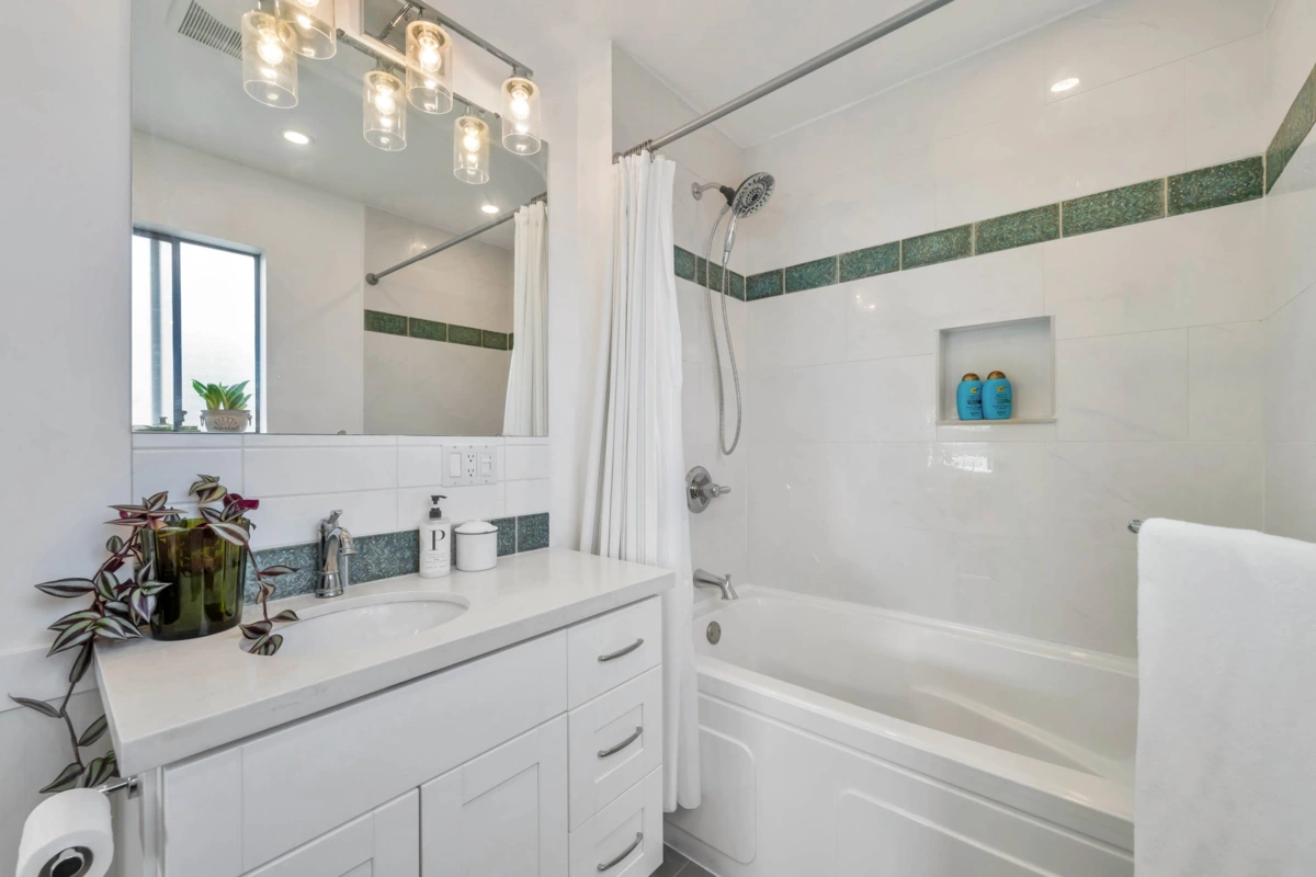 Staircase Photo of 5190 Westminster Avenue, Delta, BC