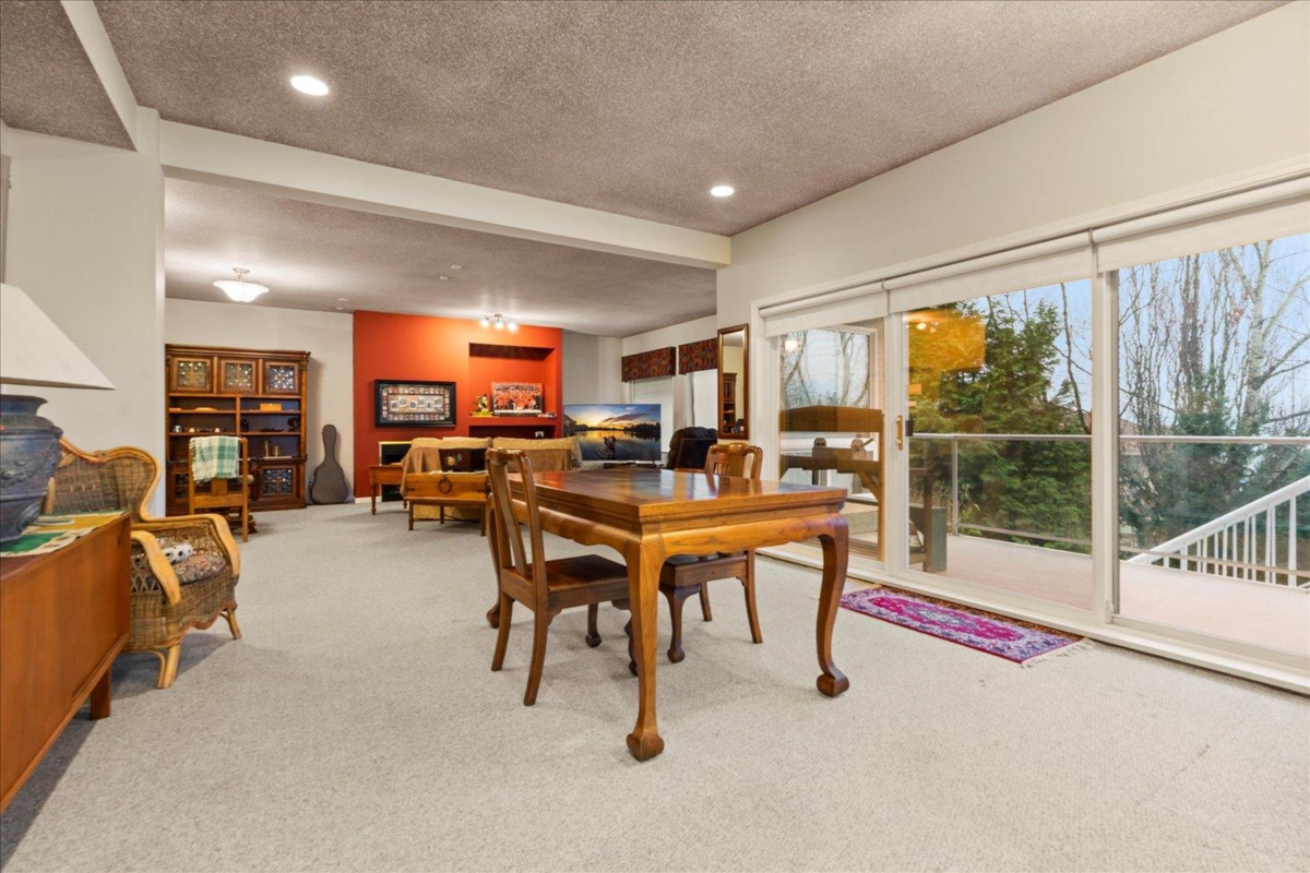 Backyard Photo of 2608 Stonecroft Drive, Abbotsford, BC