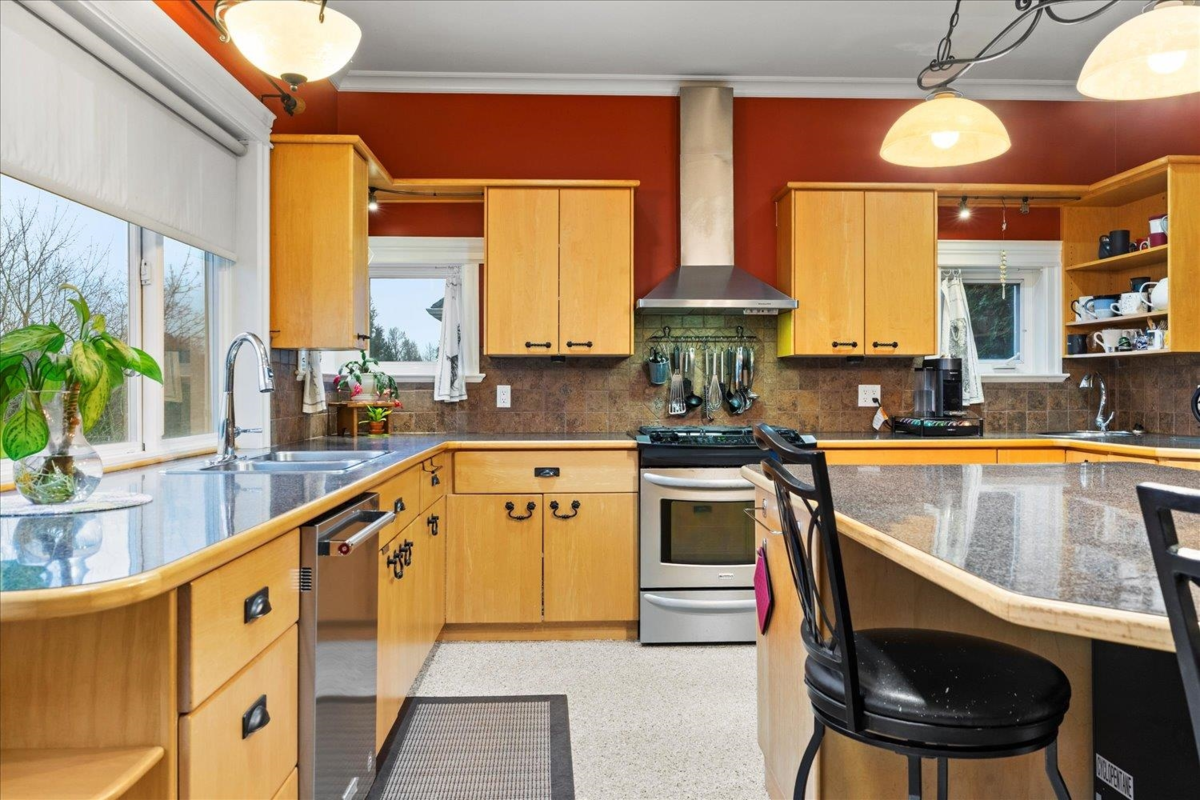 Basement Recreation Room Photo of 2608 Stonecroft Drive, Abbotsford, BC