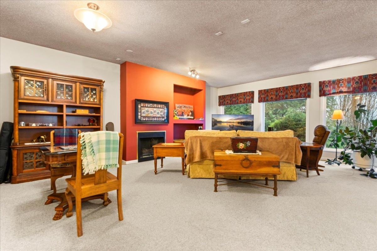 Garden / Landscaping Photo of 2608 Stonecroft Drive, Abbotsford, BC