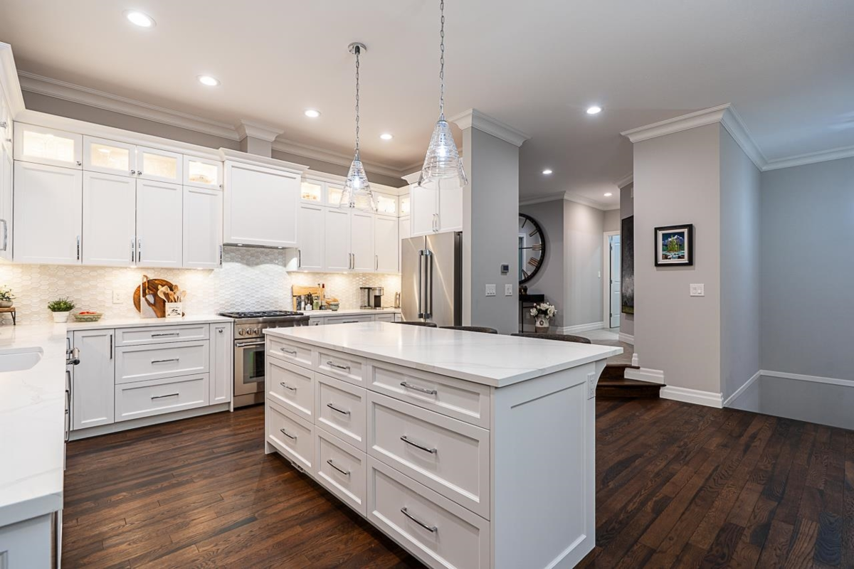 Kitchen Island Photo of 111 51075 Falls Court, Chilliwack, BC