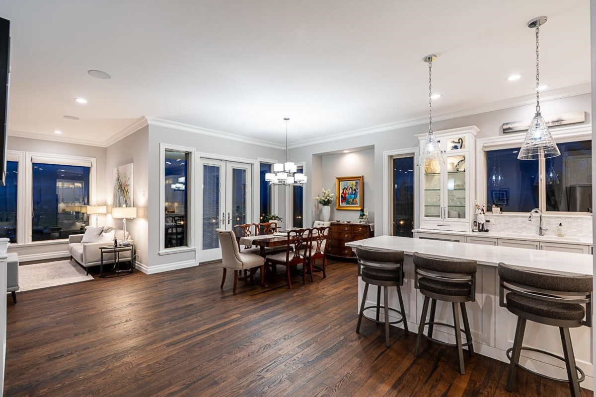 Living Room Photo of 111 51075 Falls Court, Chilliwack, BC