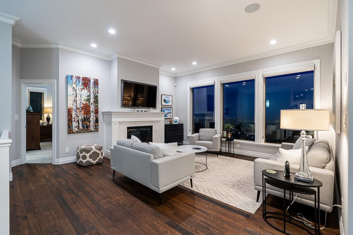 Walk-In Closet Photo of 111 51075 Falls Court, Chilliwack, BC