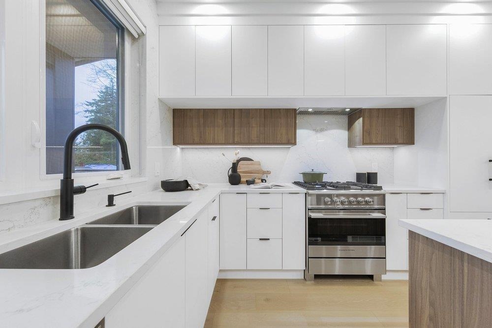 Breakfast Nook Photo of 102 706 Smith Avenue, Coquitlam, BC
