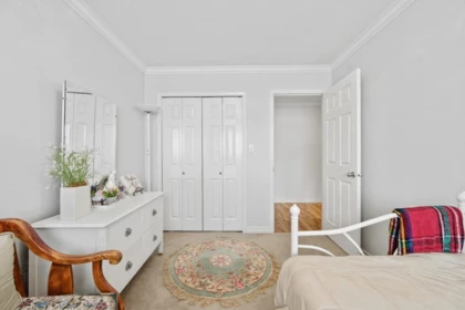 Powder Room Photo of 32610 Hood Avenue, Mission, BC
