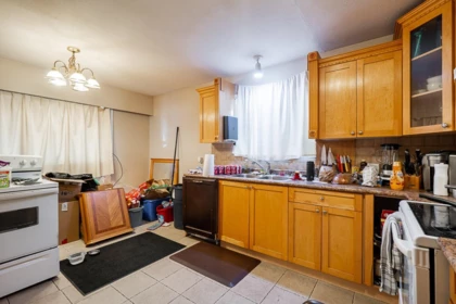 Primary Bedroom Photo of 32059 Tims Avenue, Abbotsford, BC