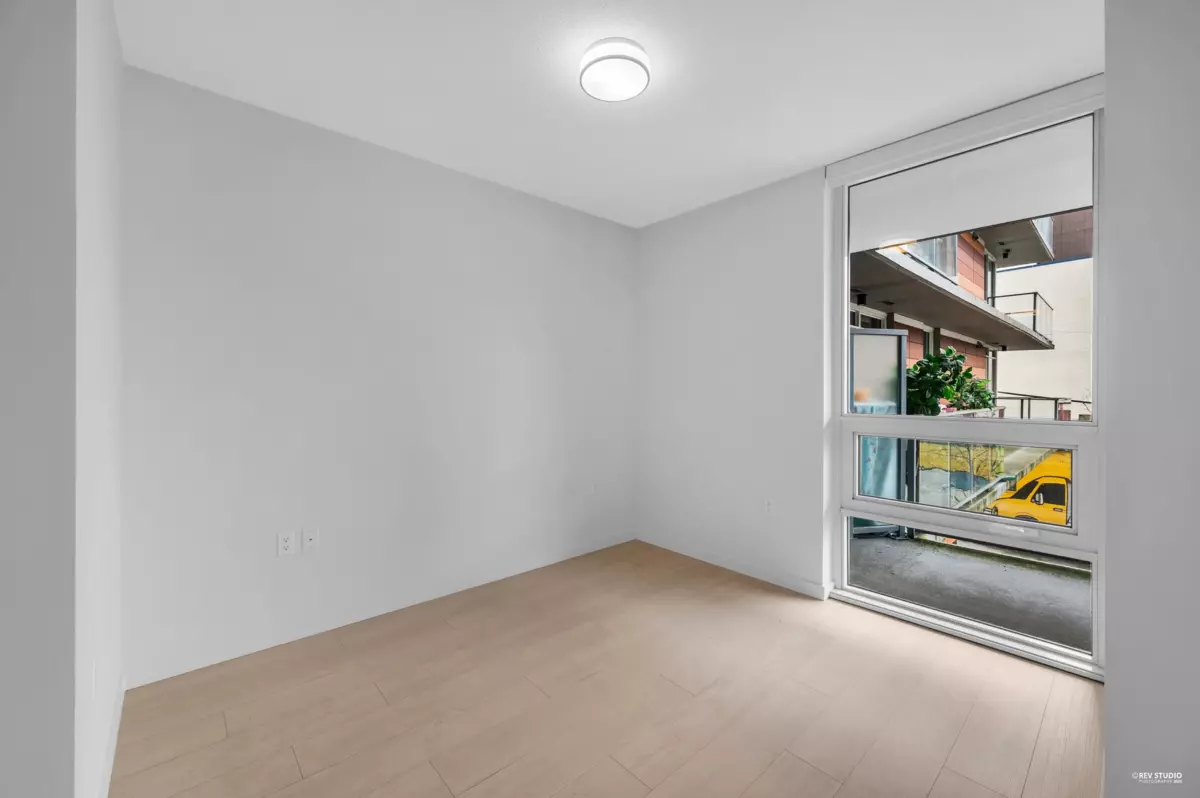 Family Room Photo of 317 180 E 2nd Avenue, Vancouver, BC