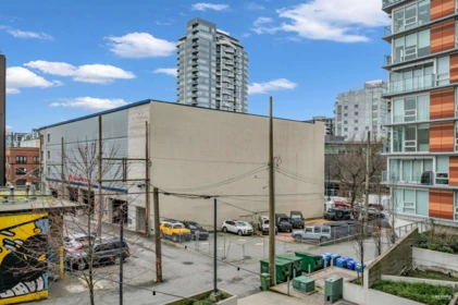 Garden / Landscaping Photo of 317 180 E 2nd Avenue, Vancouver, BC