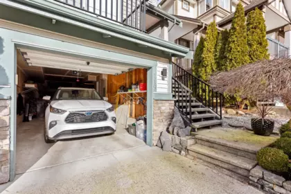 119 Forest Park Way, Port Moody, BC, Port Moody — Half Duplex for sale