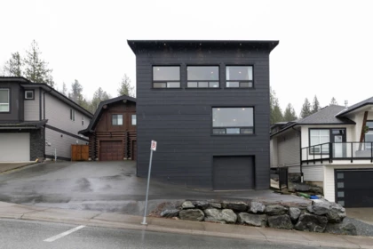 Fitness Center Photo Near 46492 Valleyview Road, Chilliwack, BC