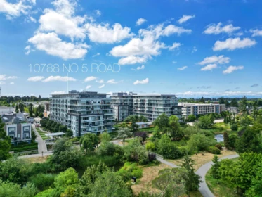 Community Amenities Photo (Clubhouse) of 613 10788 No. 5 Road, Richmond, BC