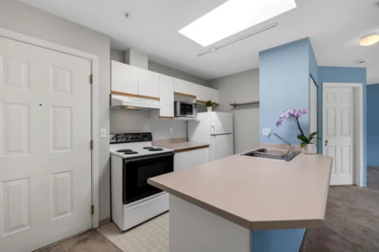 C307 40140 Willow Crescent, Squamish, BC, Squamish — Apartment/Condo for sale
