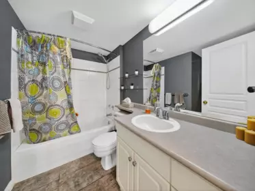 Basement Recreation Room Photo of 211 33480 George Ferguson Way, Abbotsford, BC
