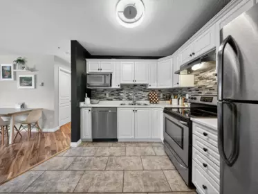 Breakfast Nook Photo of 211 33480 George Ferguson Way, Abbotsford, BC