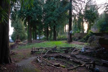 Front Yard Photo of 1372 Ottawa Avenue, West Vancouver, BC