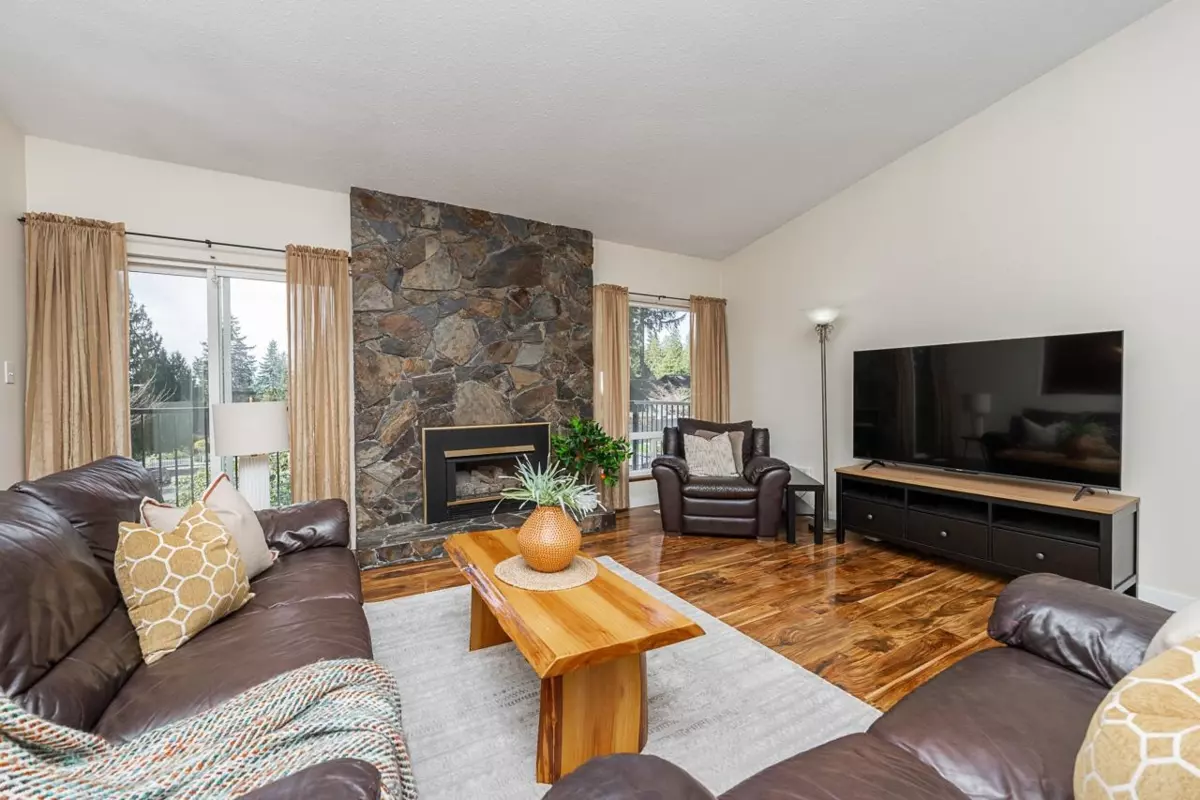 Dining Area Photo of 11162 Prospect Drive, Delta, BC