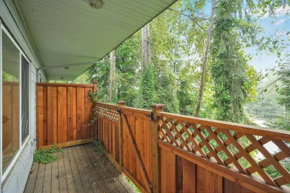Garden / Landscaping Photo of 144 Shoreline Circle, Port Moody, BC