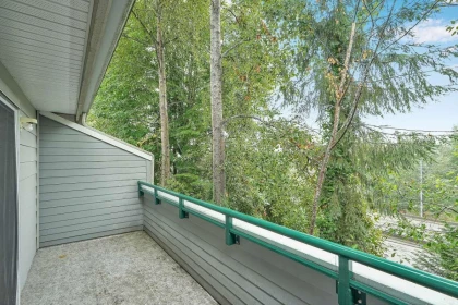 Powder Room Photo of 144 Shoreline Circle, Port Moody, BC