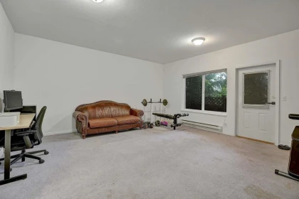 Staircase Photo of 144 Shoreline Circle, Port Moody, BC