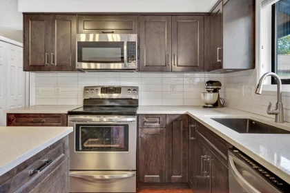 Breakfast Nook Photo of 496 Glenbrook Drive, New Westminster, BC