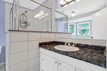 Mudroom Photo of 496 Glenbrook Drive, New Westminster, BC