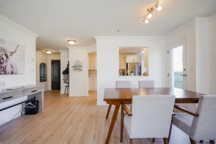 Breakfast Nook Photo of 208 32075 George Ferguson Way, Abbotsford, BC