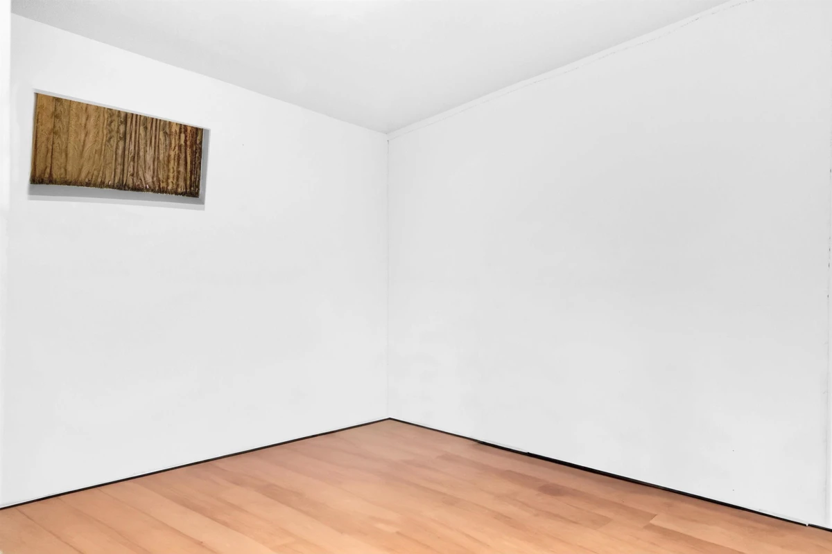 Family Room Photo of 9892 130 Street, Surrey, BC