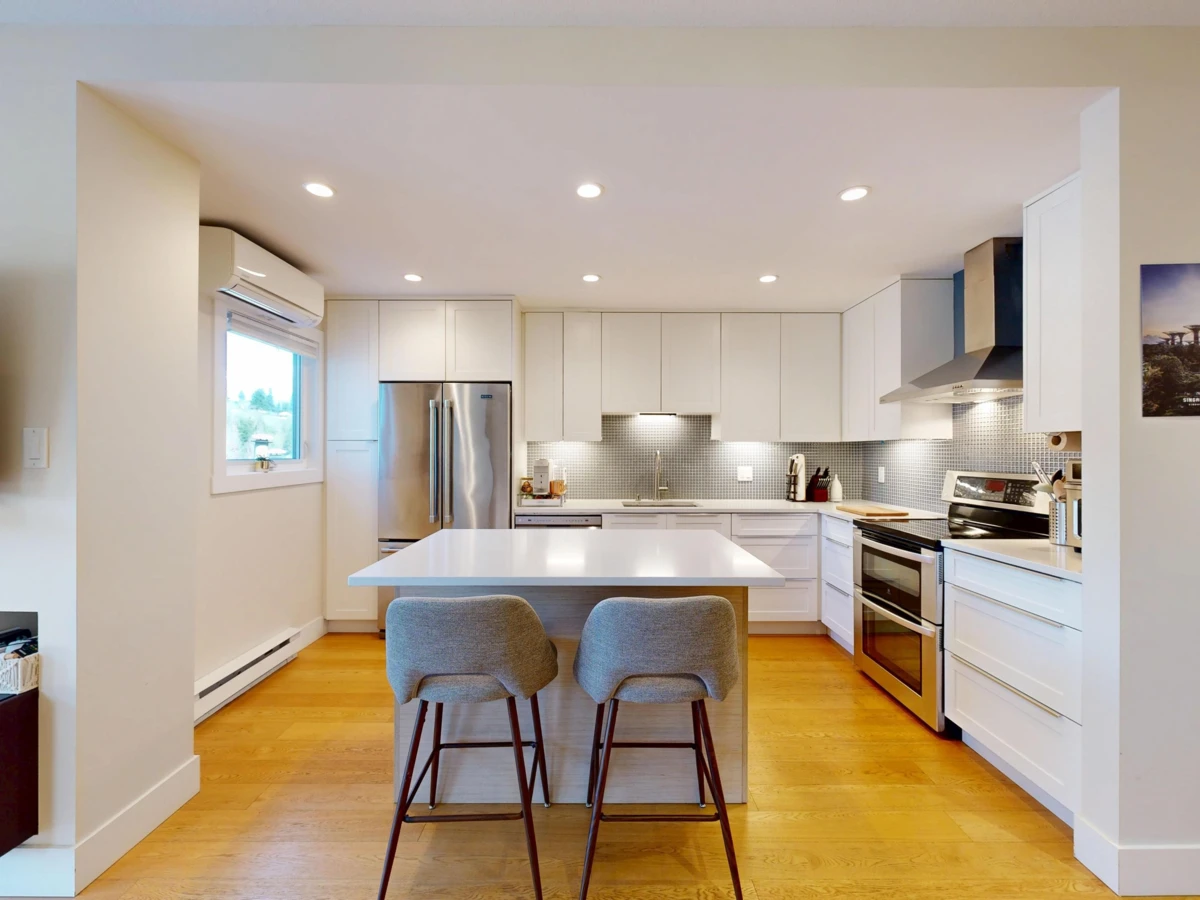 Family Room Photo of 304 1528 Bowser Avenue, North Vancouver, BC