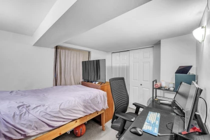 Basement Recreation Room Photo of 275 W King Edward Avenue, Vancouver, BC