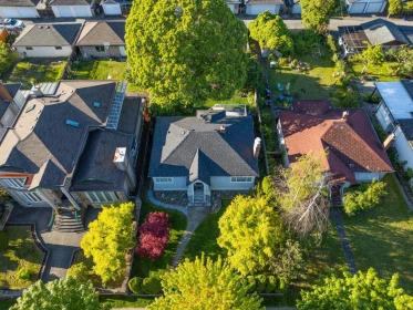 275 W King Edward Avenue, Vancouver, BC, Vancouver — Single Family Residence for sale