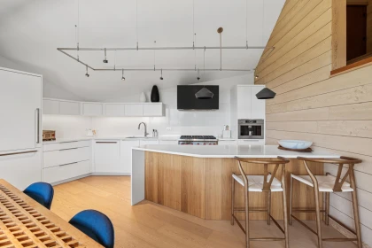 Basement Recreation Room Photo of 6011 Eagleridge Drive, West Vancouver, BC