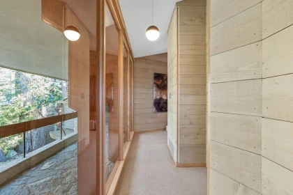 Powder Room Photo of 6011 Eagleridge Drive, West Vancouver, BC