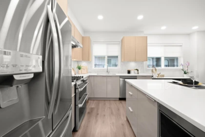 Kitchen Island Photo of 14 7780 Bridge Street, Richmond, BC