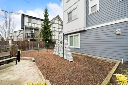 Outdoor Kitchen Photo of 14 7780 Bridge Street, Richmond, BC