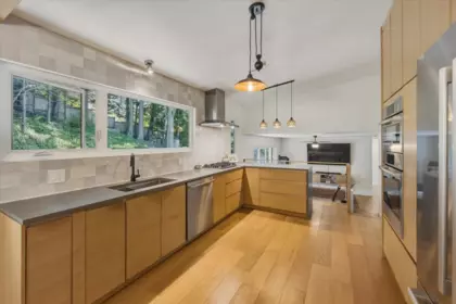 Breakfast Nook Photo of 2640 Rhum & Eigg Drive, Squamish, BC