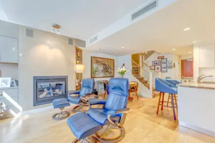 TH29 1295 W Cordova Street, Vancouver, BC, Vancouver — Townhouse for sale