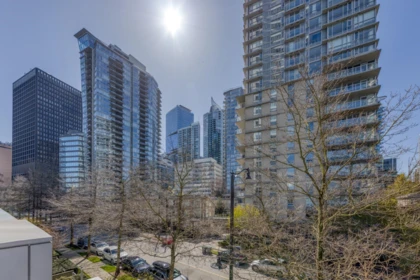 Swimming Pool Photo of TH29 1295 W Cordova Street, Vancouver, BC