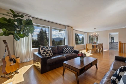 1857 Cliffwood Road, North Vancouver, BC, North Vancouver — Single Family Residence for sale